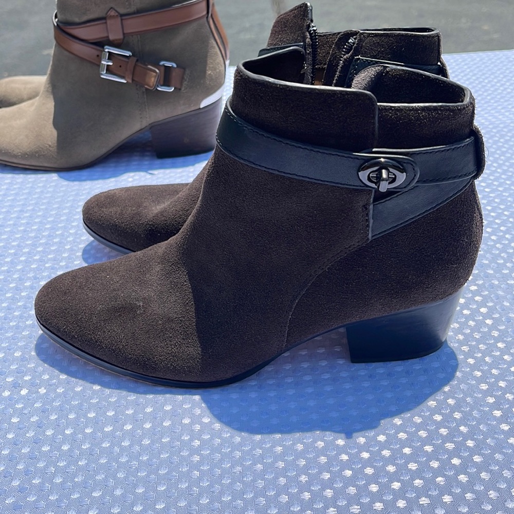 Brown suede Coach booties EUC